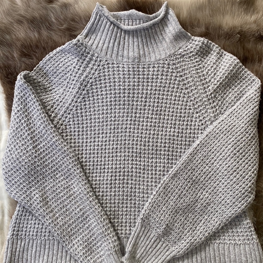 American Eagle mock neck waffle sweater